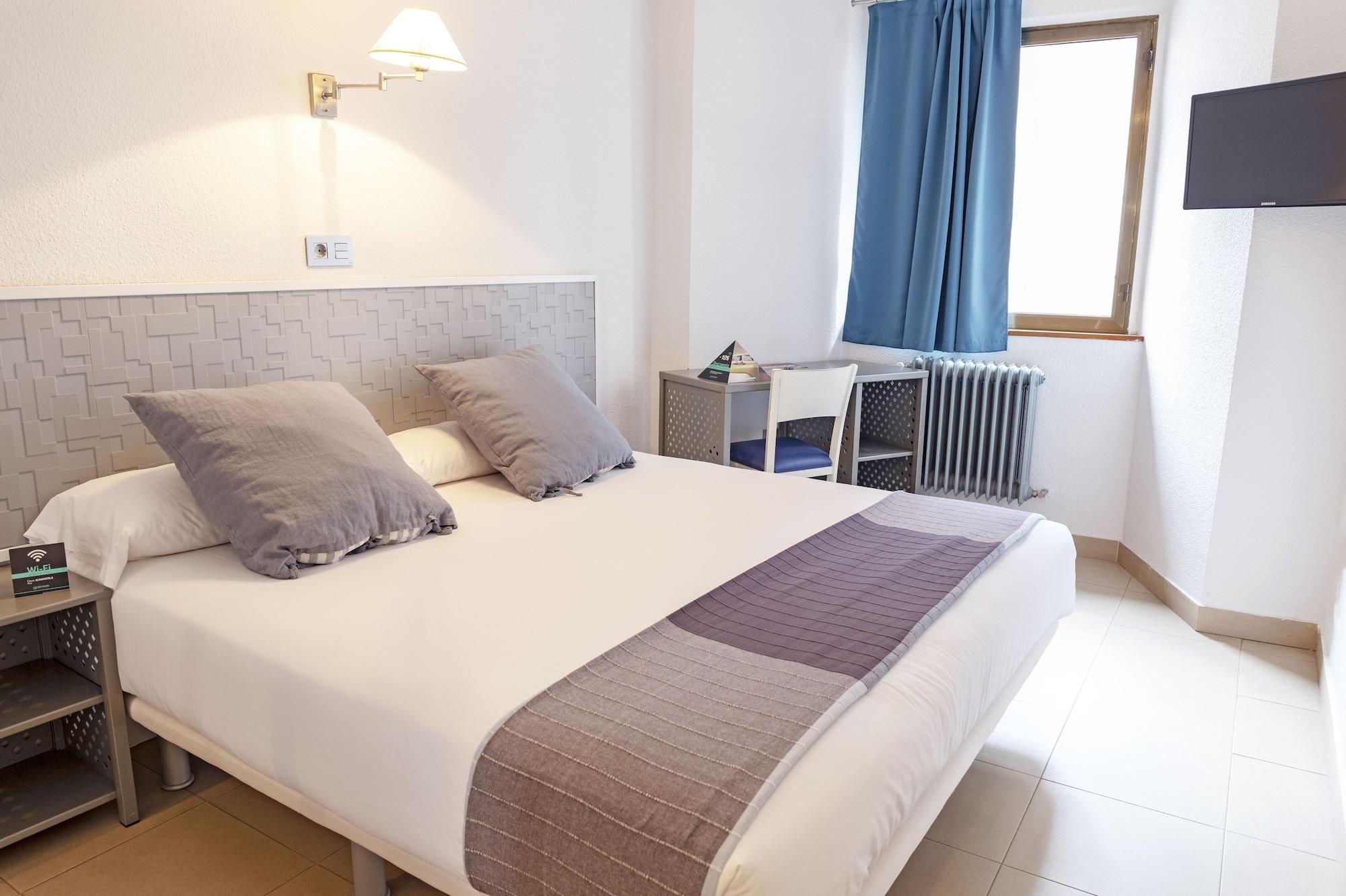 Hotel Alda Centro Паленсия Экстерьер фото