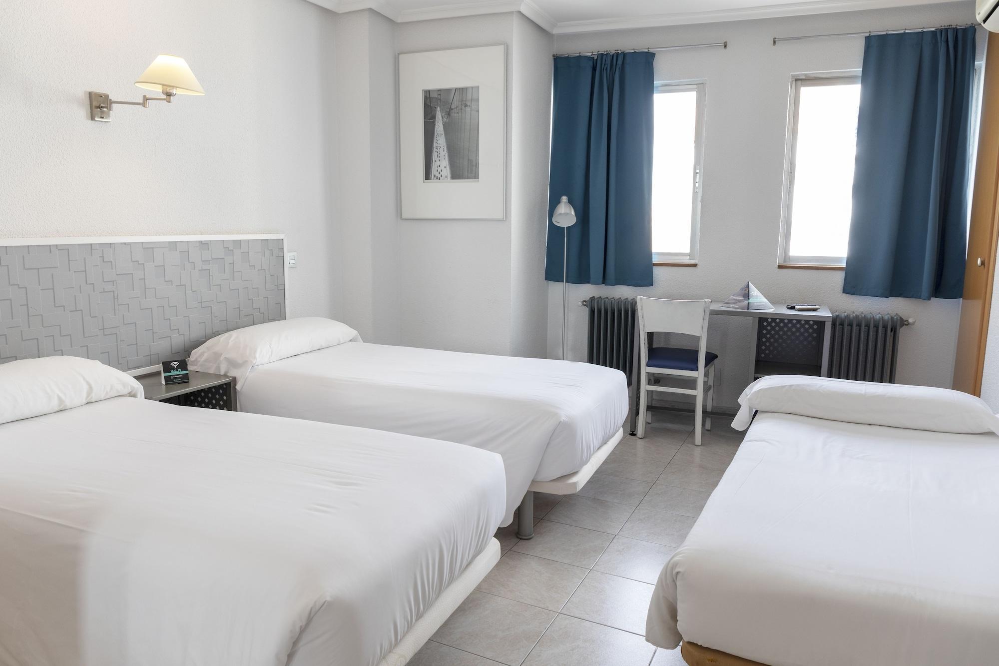 Hotel Alda Centro Паленсия Экстерьер фото
