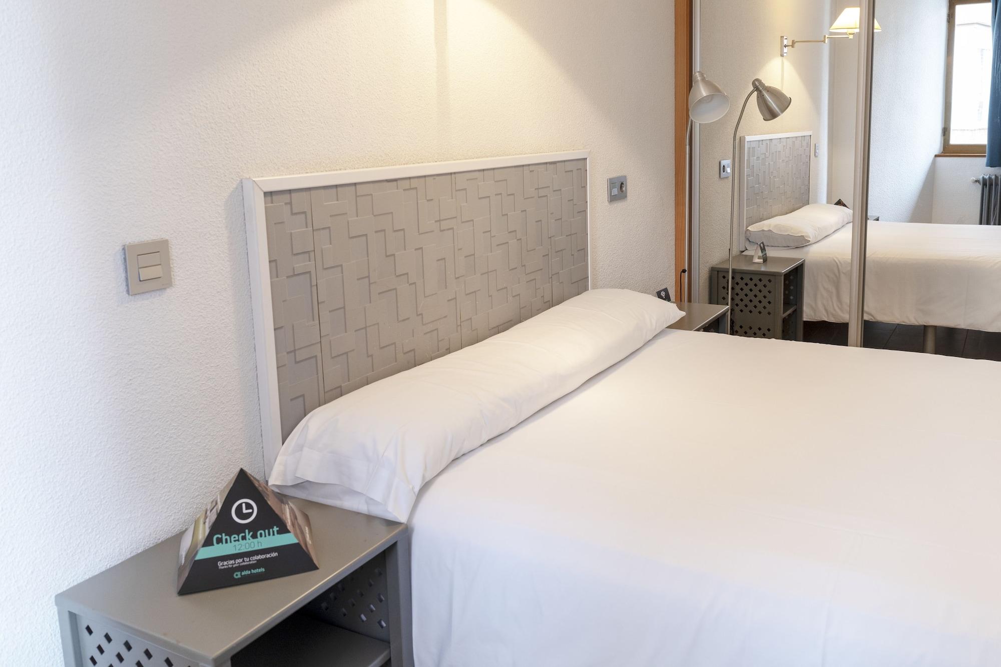Hotel Alda Centro Паленсия Экстерьер фото
