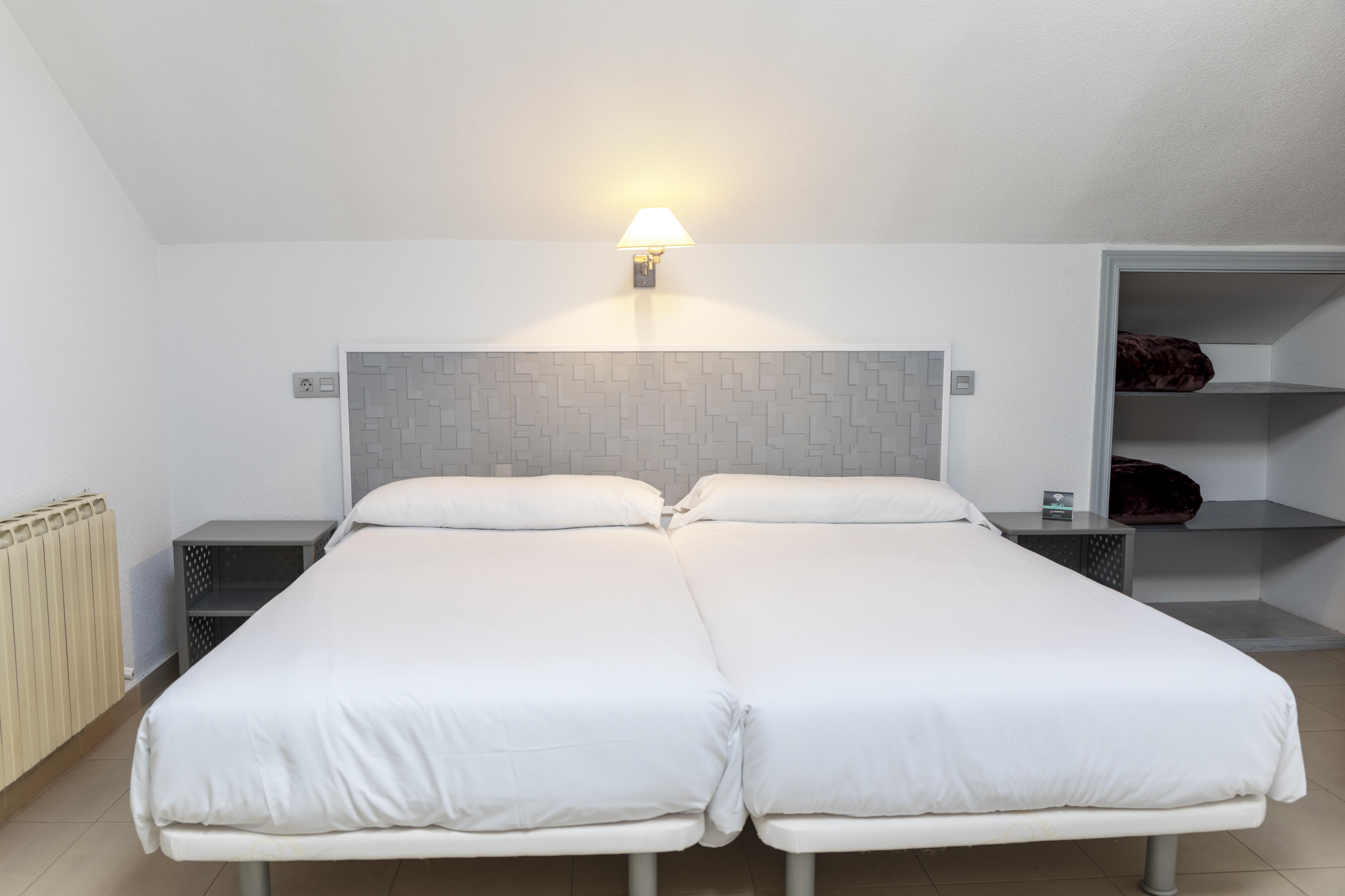 Hotel Alda Centro Паленсия Экстерьер фото