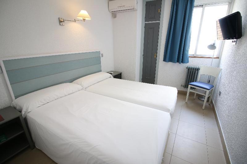 Hotel Alda Centro Паленсия Номер фото
