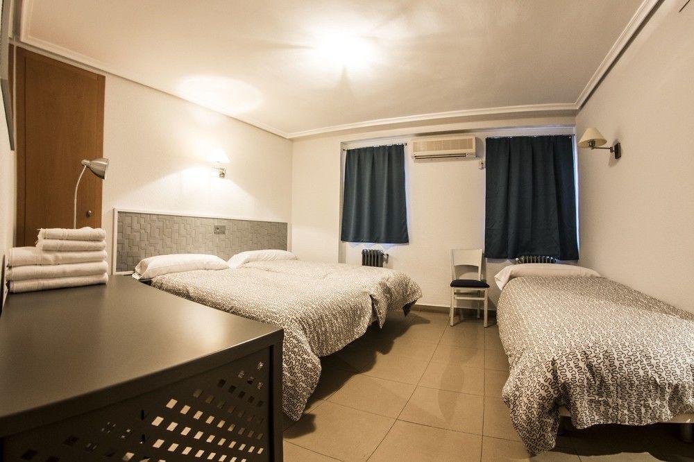 Hotel Alda Centro Паленсия Экстерьер фото